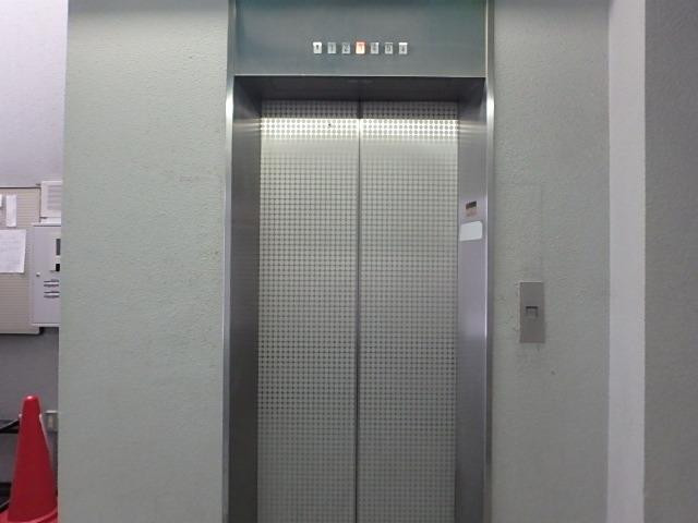 甲田ビルホール②