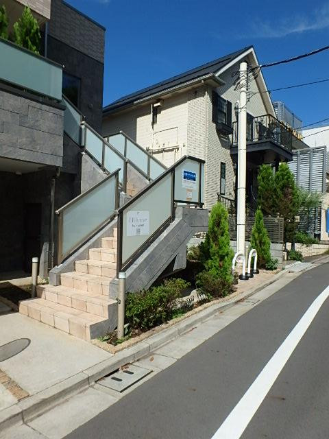 アルベリ代々木公園外観④
