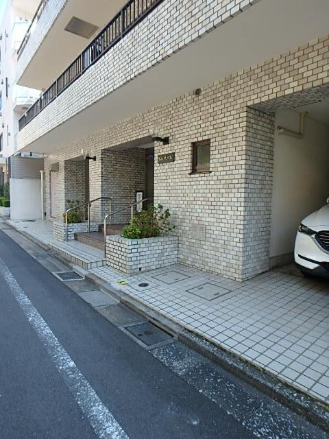 シェトワ代々木エントランス①