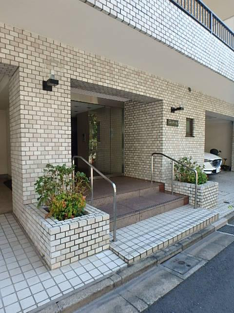 シェトワ代々木エントランス②