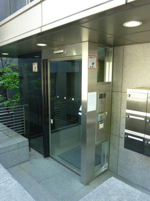 代々木上原ウエストビルエントランス①