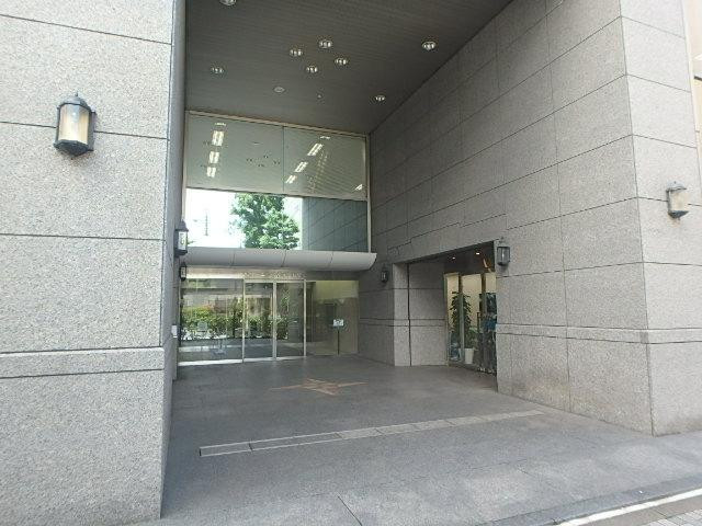 エントランス①