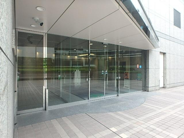 東京建物東渋谷ビルエントランス②