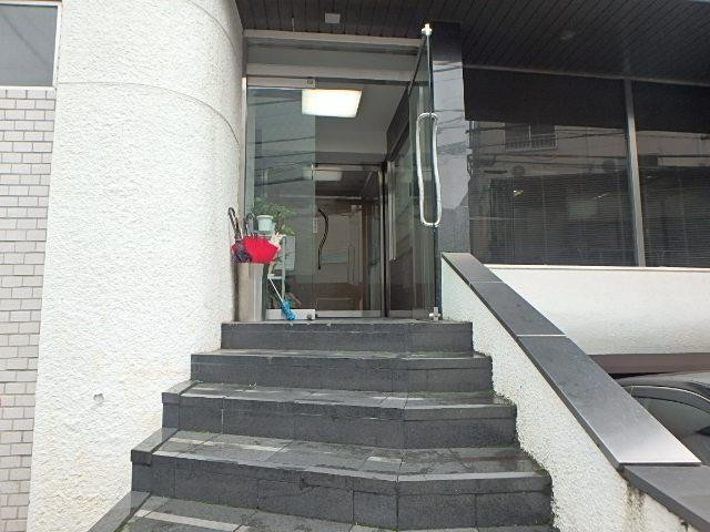 渋谷エポックビルエントランス②