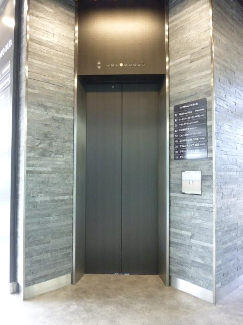 楠本ビルホール②