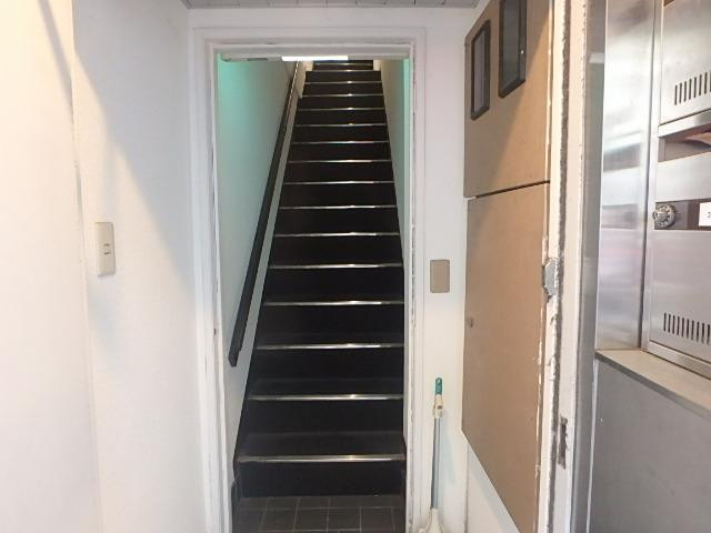 秀峰ビルホール①