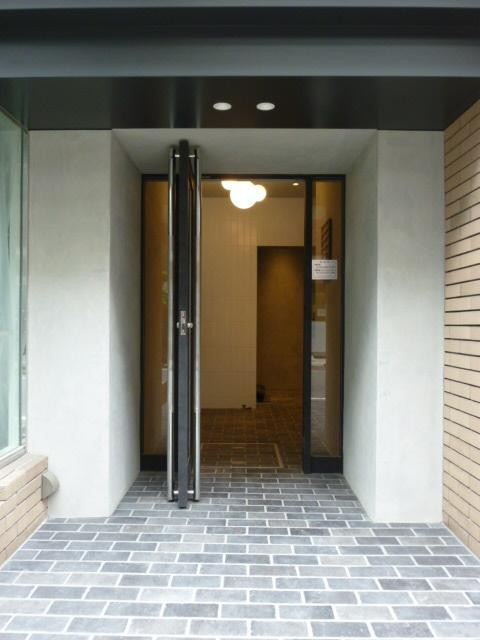 リードシー渋谷道玄坂ビルエントランス①