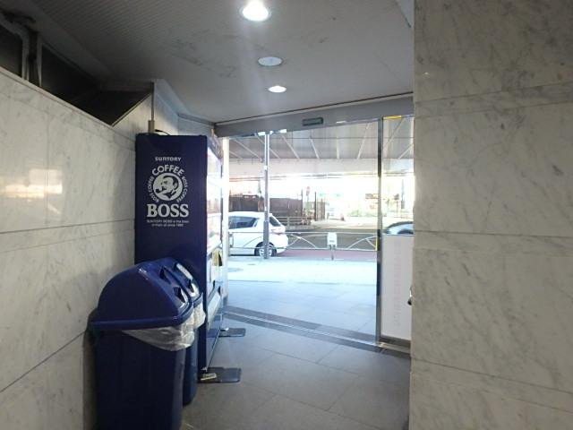 ホール③