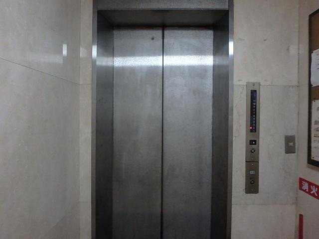 渋谷南平台ビルホール②