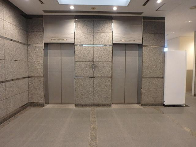 ホール②