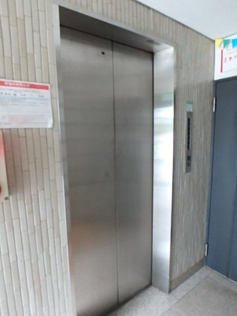 星ビルホール③