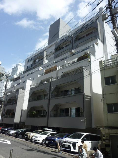 代々木いずみマンション外観①(メイン)