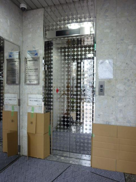 エントランス②