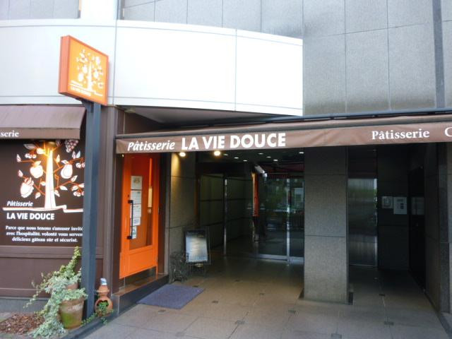 ベルックス新宿ビルエントランス①