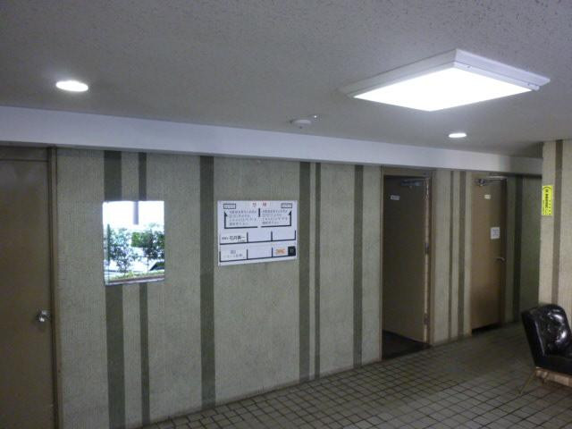 愛住ハイツ事務所ホール①