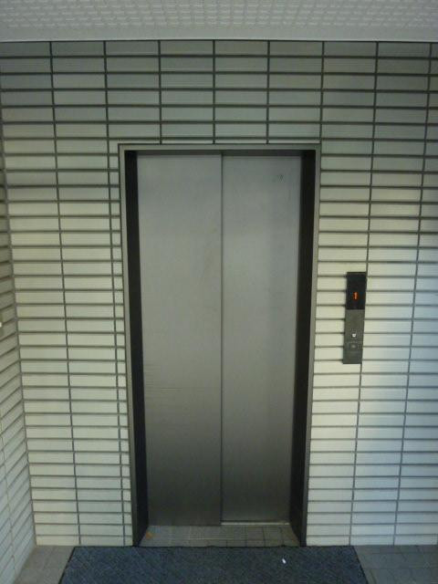 さくらビルホール①