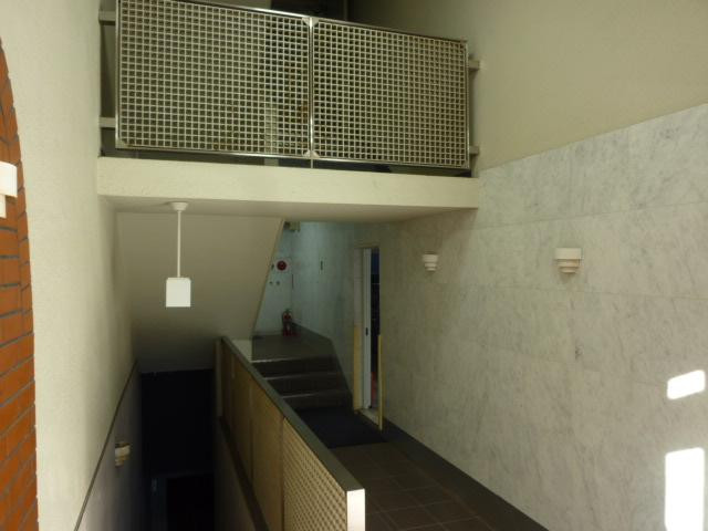 神楽坂榎ビルホール①