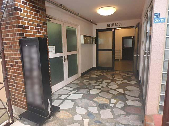 植田ビルエントランス①