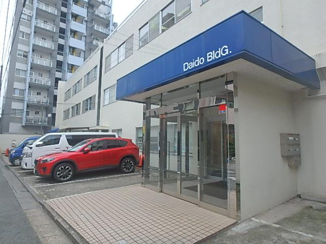 大同ビルエントランス①