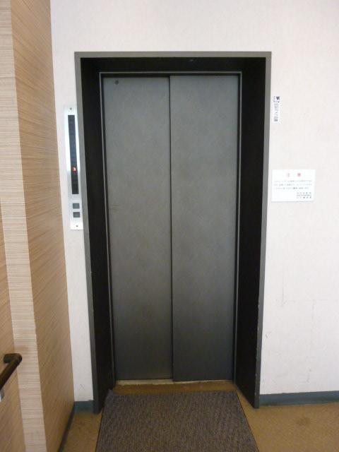 同栄新宿ビルホール②