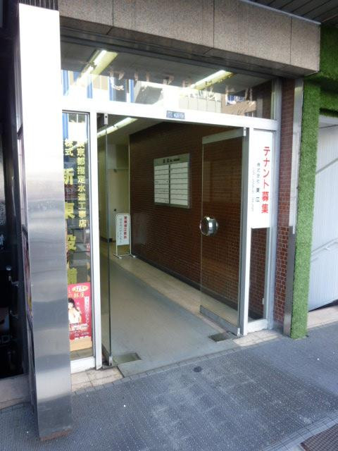 アゼリア東広ビルエントランス①
