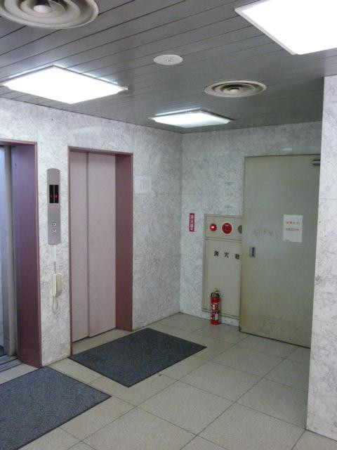 東信同和ビルホール①