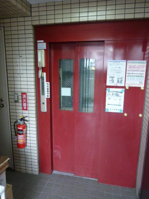 萩ビルエントランス②