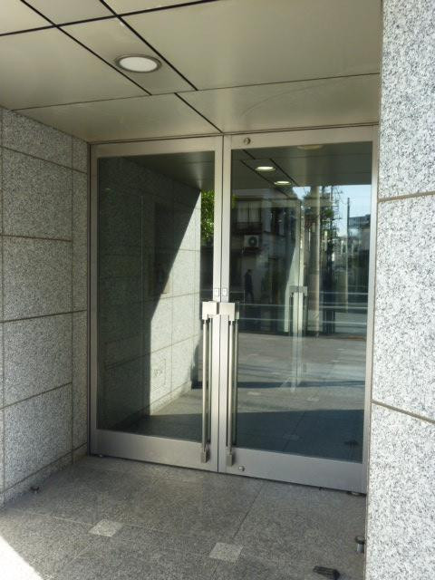 エントランス①