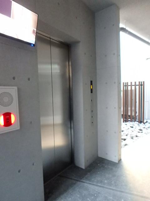 荒木町ガーデンズホール③