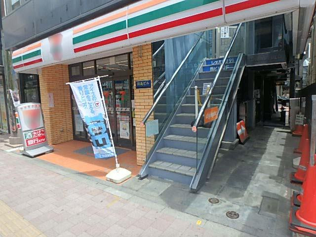 エントランス①
