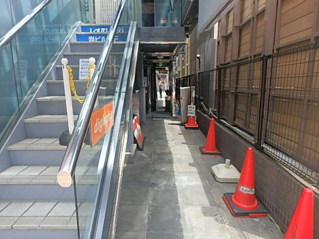 エントランス②
