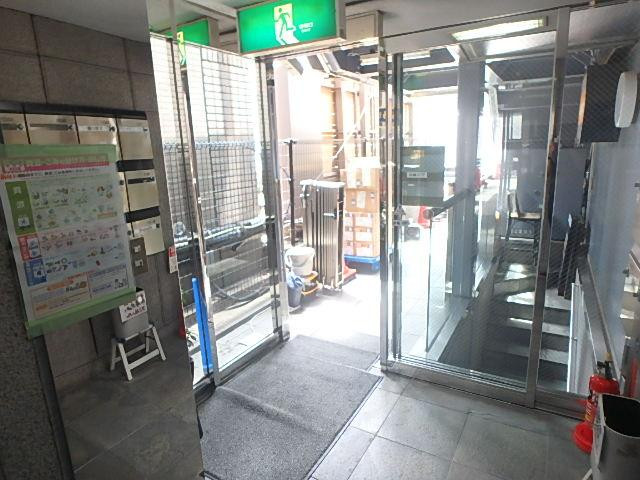 ホール③