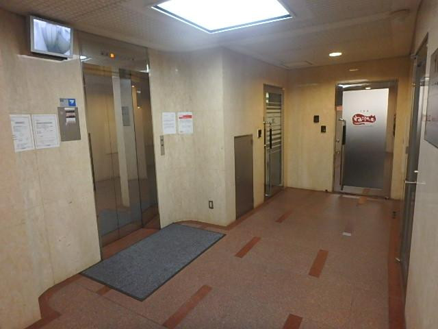 ホール②