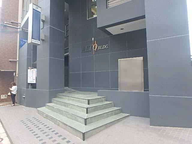 アルトビルエントランス②