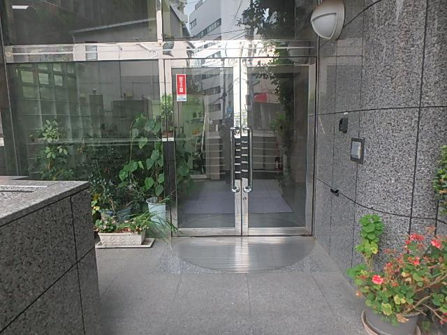 キクチビルエントランス③