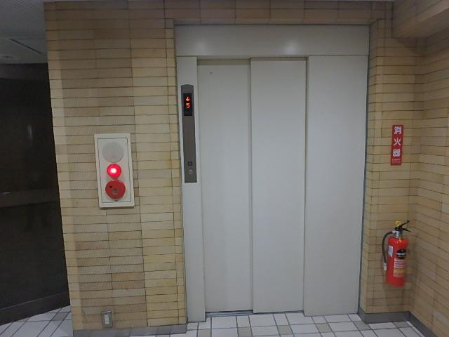 ホール②