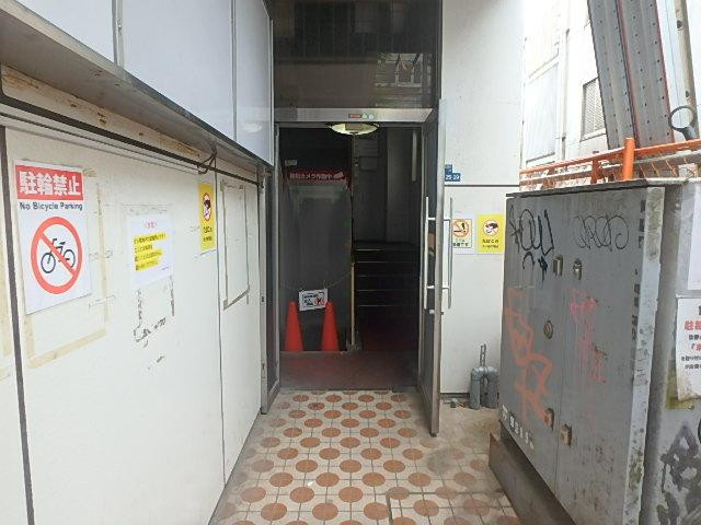 エントランス④