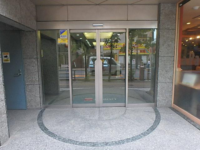 いちご高田馬場ビルエントランス①