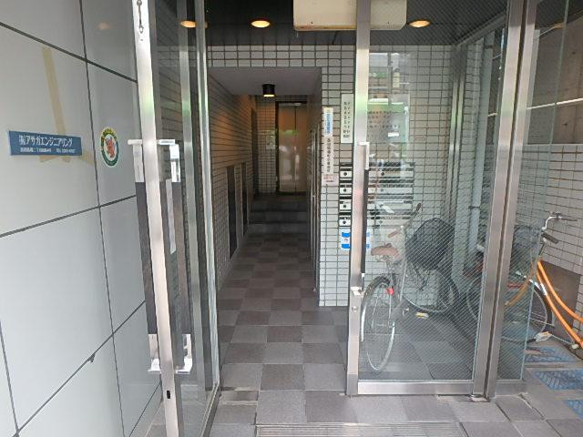 ＡＵビルエントランス②