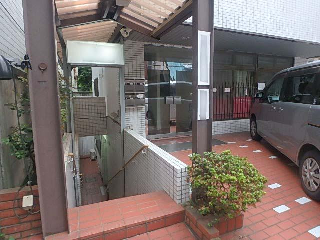 第１２信興ビルエントランス②