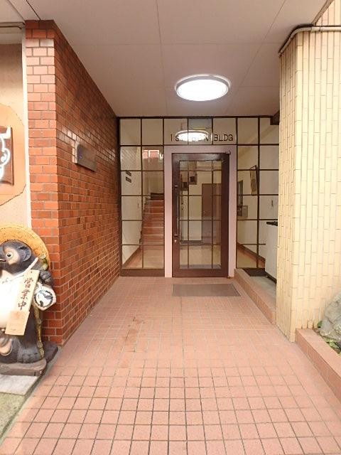 第１凡ビルエントランス②