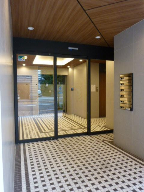 四谷三栄町スクエアエントランス②
