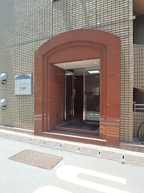 鈴木ビルエントランス②