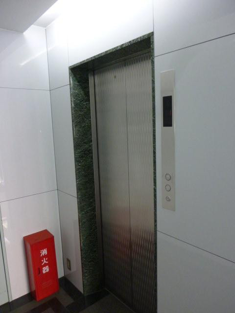 遠山ビルホール③