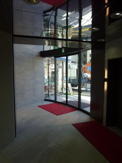 ホール②