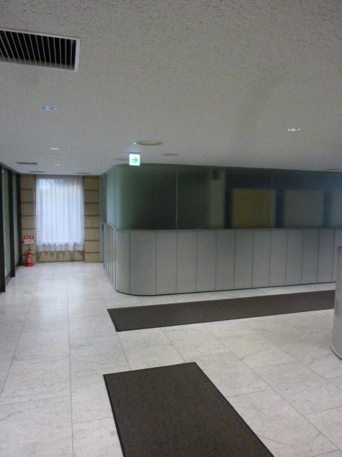 ホール②