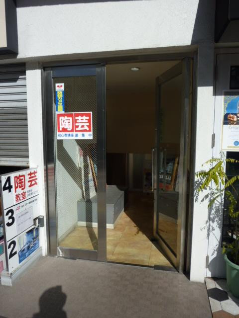 ホリナカビルエントランス①