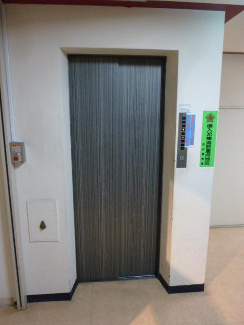 ホリナカビルホール②