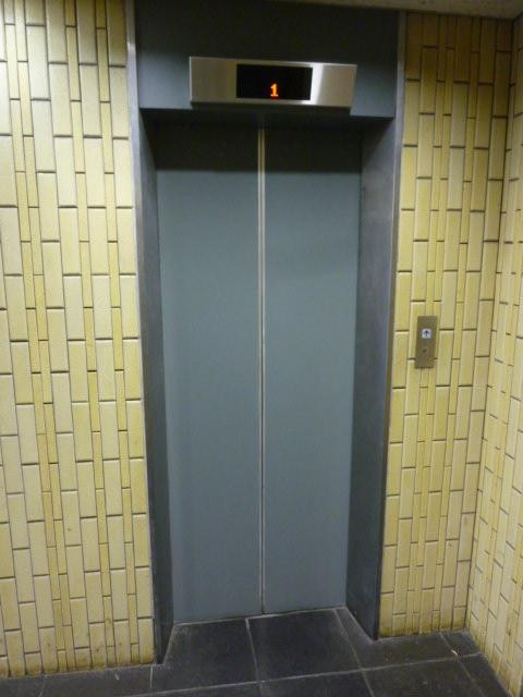 龍文堂ビルホール②