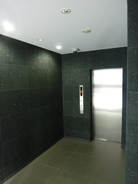 寿ビルホール①